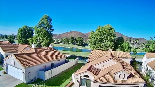 $410,000 | 28094 Palm Villa Drive | Menifee Lakes Coutry Club