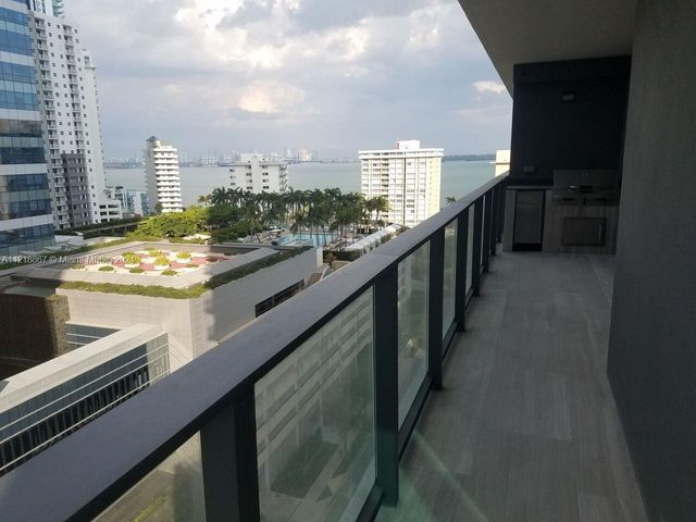 $898,000 | 1451 Brickell Avenue, Unit 1206 | Brickell