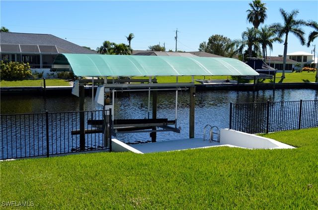 $3,000 | 3745 Southwest 2nd Avenue | Cape Coral