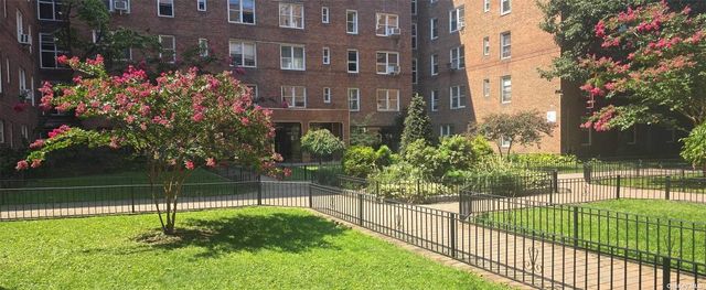 $379,000 | 105-25 65th Avenue, Unit 2B | Forest Hills