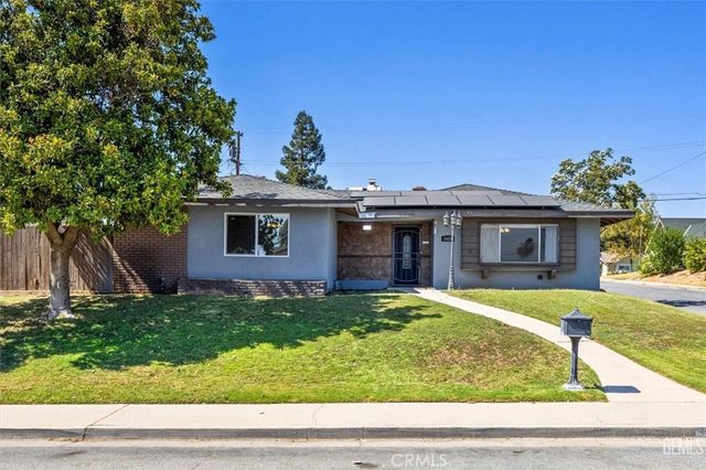 $355,000 | 3424 Candlewood Drive | Northeast Bakersfield