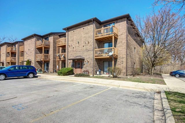 $1,800 | 2260 Abbeywood Drive, Unit F | Lisle