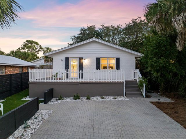 $749,000 | 38 Barracuda Street | Blue Mountain Beach