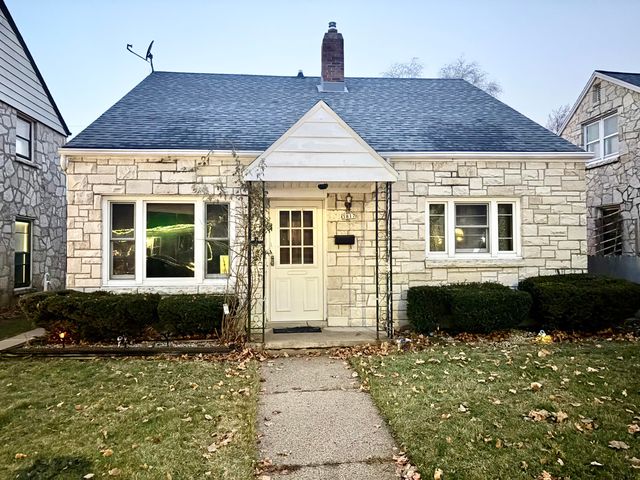 $2,400 | 3817 South 14th Street | Morgandale