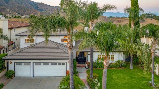 $1,988,888 | 12052 Beaufait Avenue | Porter Ranch