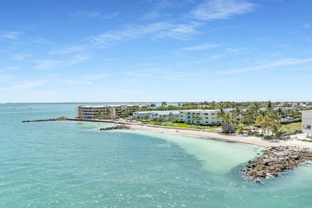 $434,888 | 1101 West Ocean Drive, Unit 23 | Key Colony Beach