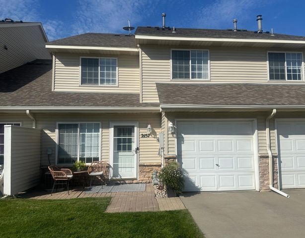 $224,900 | 2157 Flamingo Drive | Shakopee