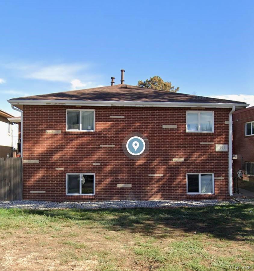 a front view of house with yard