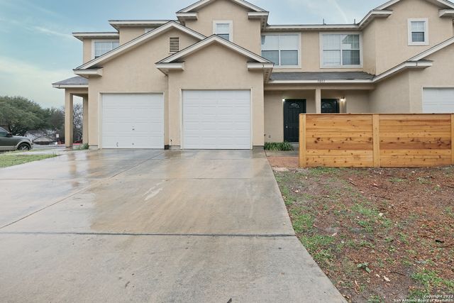 $1,575 | 7803 Kingsbury Way, Unit 3 | San Antonio