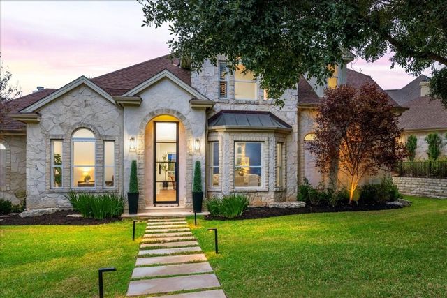 $1,795,000 | 6637 Dogwood Creek Drive | Davenport West