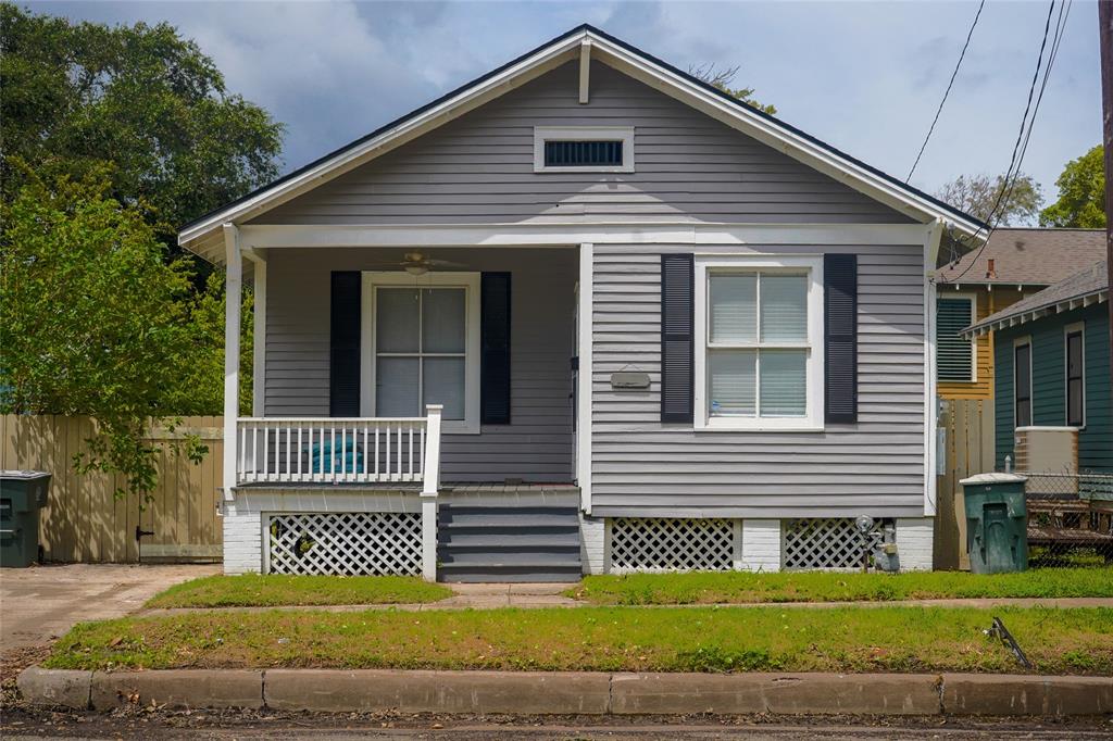 a front view of a house and a yard