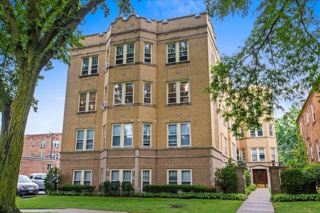 $1,995 | 814 Mulford Street, Unit 3F | Evanston