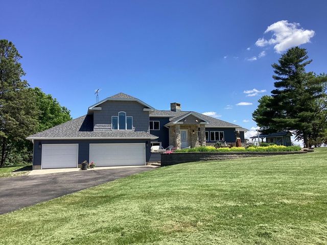 $599,900 | 65672 275th Street | Carlston Township - Freeborn County