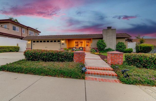 $1,425,000 | 1985 Magnolia Avenue | Olde Carlsbad