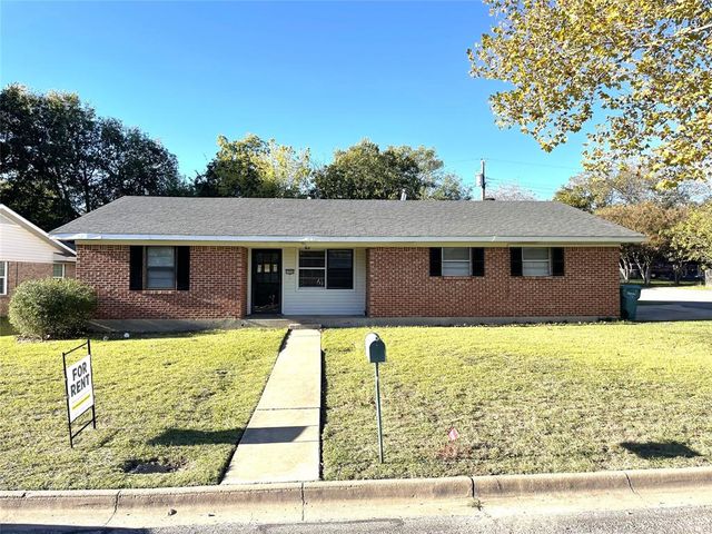 $1,699 | 1006 South Idlewild Drive | Casa Linda