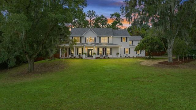 $1,745,000 | 2704 Southeast 31st Street | Southeast Ocala