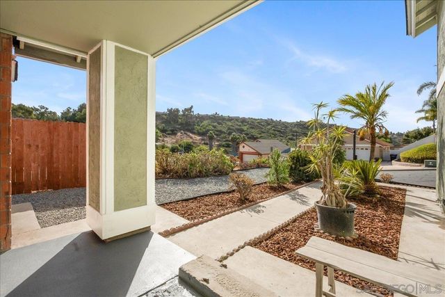 $769,000 | 1939 Parkland Way | Bay Terraces