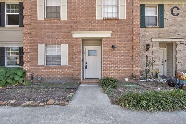 $160,000 | 2030 Plantation Drive, Unit C5 | Conroe