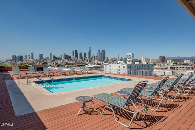 $3,100 | 1855 Industrial Street, Unit 402 | Downtown Los Angeles