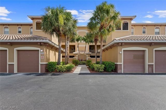 $289,900 | 3808 Agualinda Boulevard, Unit 202 | Cape Coral