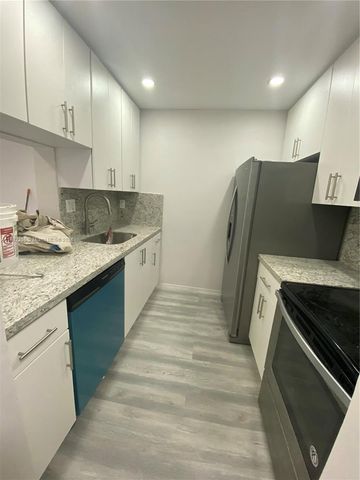 $2,320 | 300 Northwest 107th Avenue, Unit 212 | Fountainebleau