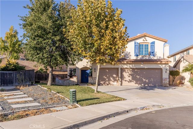 $725,000 | 27958 Starfall Way | Los Alamos Hills