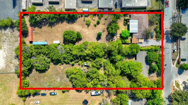 $1,800,000 | 700-604 Corral Lane | Dittmar-Slaughter