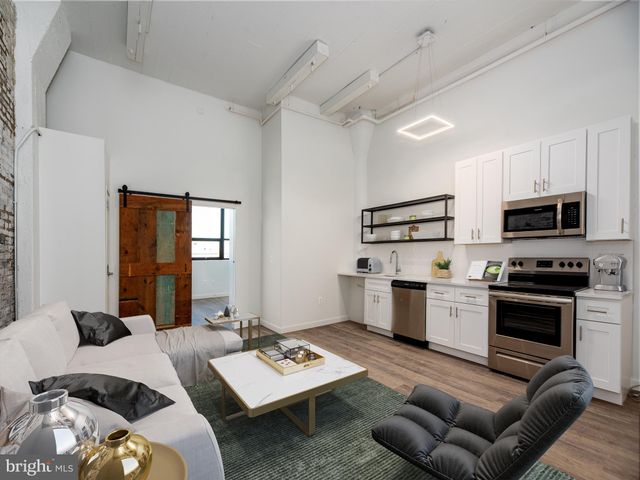 $1,900 | 1201 Jackson Street, Unit 214 | Lower Moyamensing