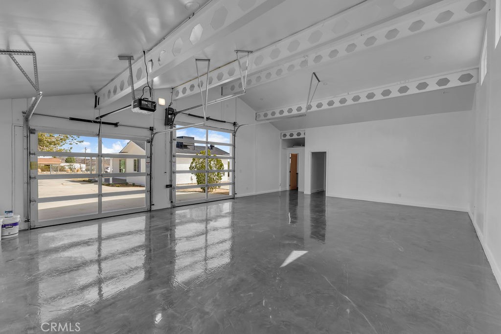 a view of a livingroom with an empty space