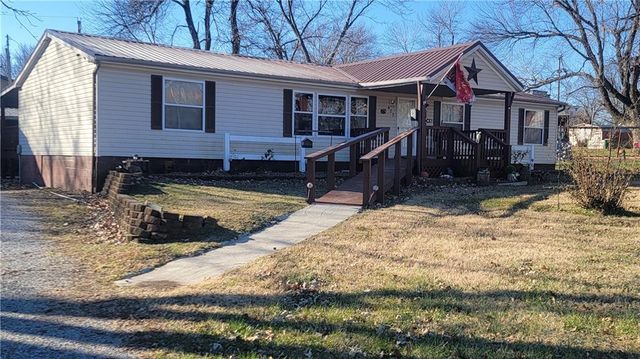 $184,000 | 423 Elm Street | Mound City