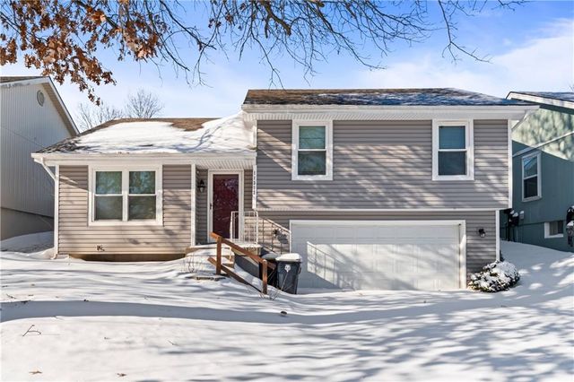 $289,900 | 11312 North Donnelly Avenue | North Hampton