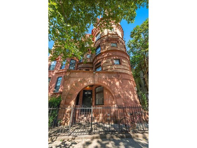 $2,495 | 487 Clinton Avenue, Unit 5B | Clinton Hill