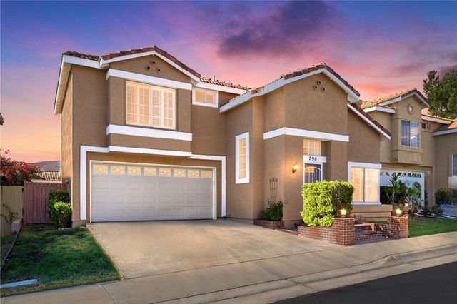 $699,000 | 790 Silvestre Court | Corona Ranch