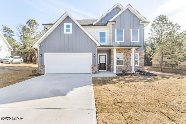 $335,000 | 218 Heathwood Drive | Macon-Bibb County