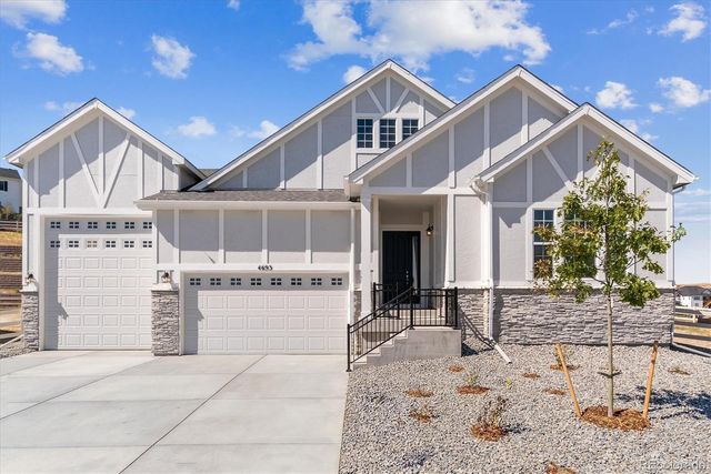 $939,950 | 4693 Twelve Oaks Way | Crystal Valley Ranch