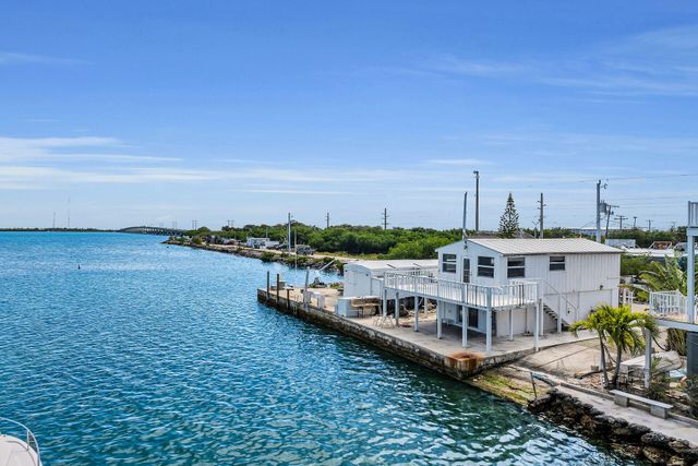 $675,000 | 25161 Center Street | Lower Keys