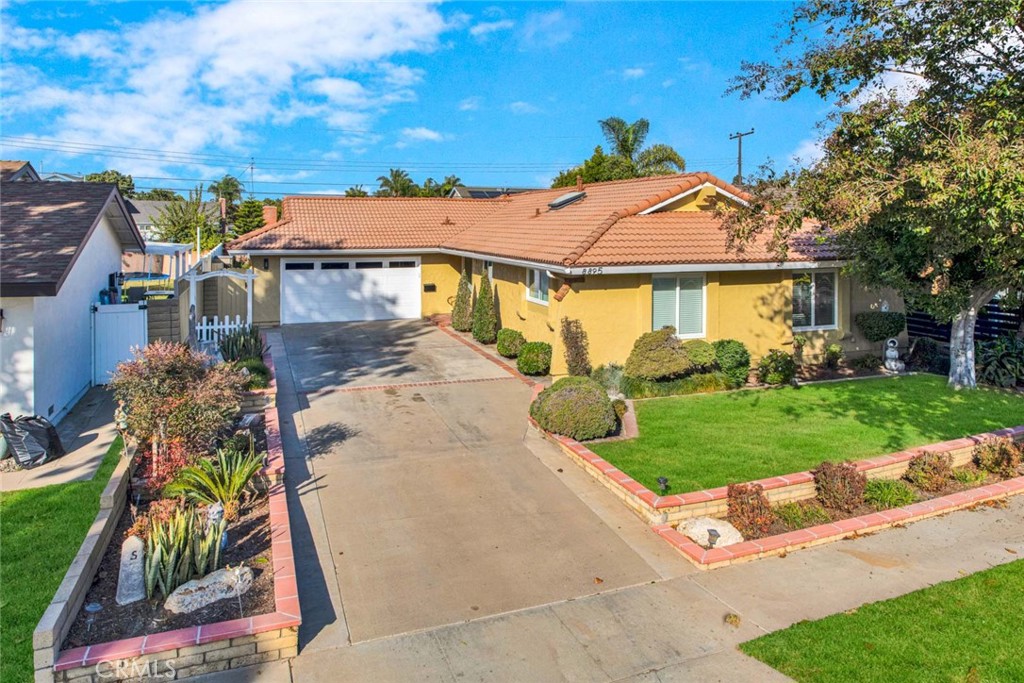 Welcome home to 8895 Swordfish Ave, Great Curb Appeal in a Fantastic Neighborhood