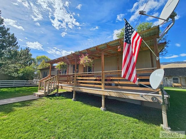 $595,000 | 560 Highway 93