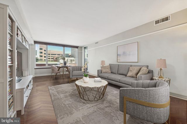 $1,195,000 | 1155 23rd Street Northwest, Unit 5M | West End