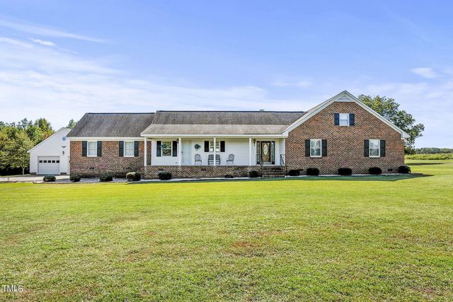 $750,000 | 2554 Davis Mill Road | Nahunta Township - Wayne County