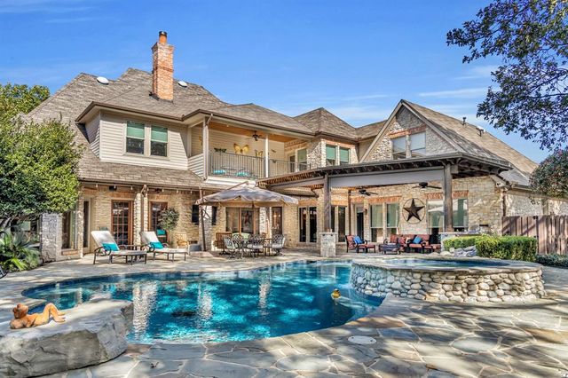 $2,000,000 | 2305 Carlisle Avenue | South Central Colleyville