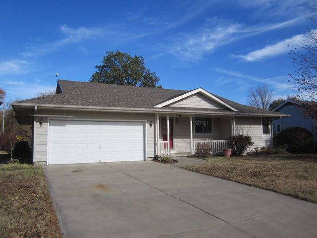 $175,000 | 226 East Hickory Street | Hesston