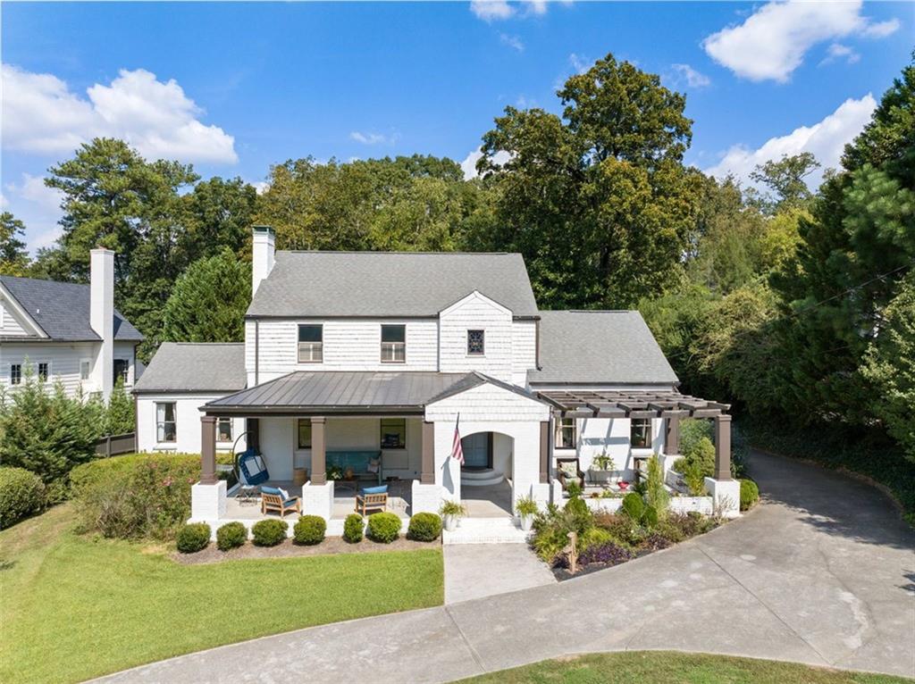 a aerial view of a yard in front of house