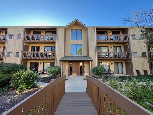 $225,000 | 115 Olesen Drive, Unit 3I | Naperville