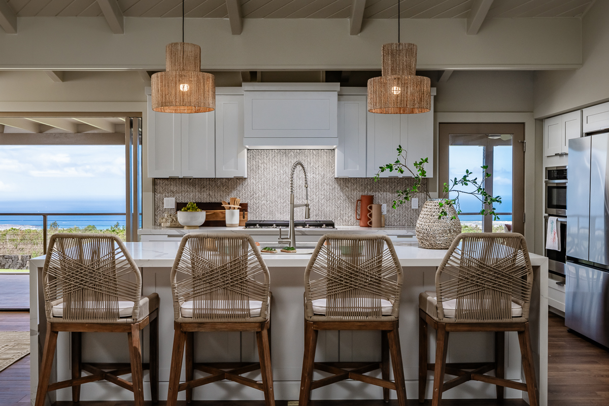 Indulge in breathtaking ocean views while cooking in your brand new luxury kitchen featuring all new stainless steel appliances, custom cabinetry, and a 10 ft island to accomodate daily function and entertaining alike!