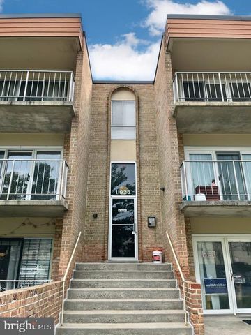 $2,150 | 11923 Parklawn Drive, Unit 204 | North Bethesda