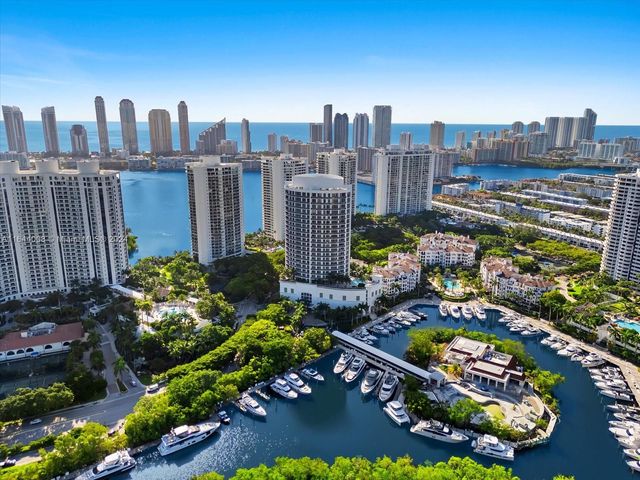 $2,650,000 | 4100 Island Boulevard, Unit 1702 | Williams Island