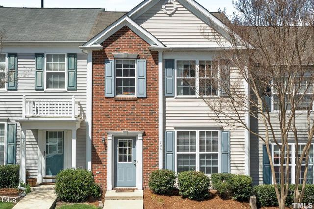 $399,900 | 706 Canyon Lake Circle | Morrisville