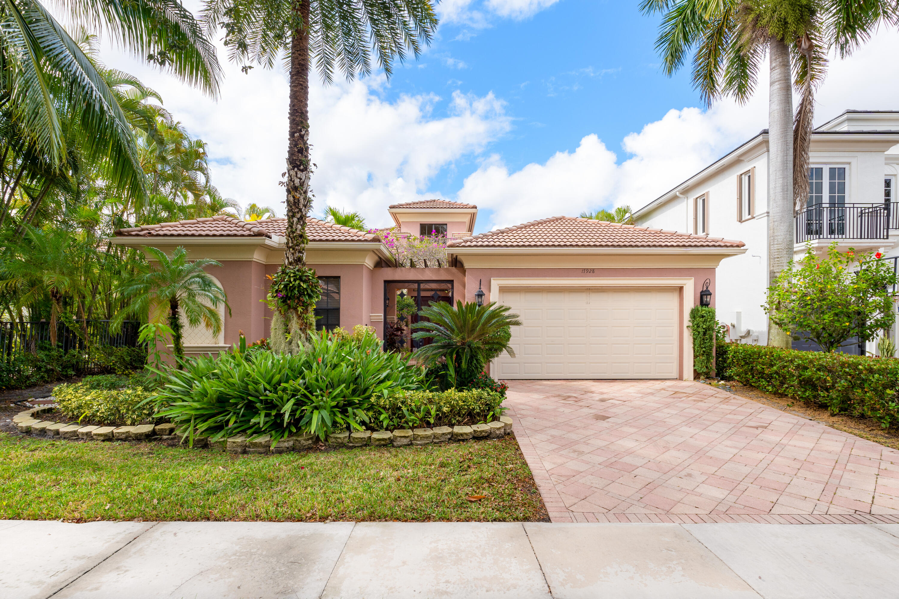 001-17928VillaClubWay-BocaRaton-FL-33496