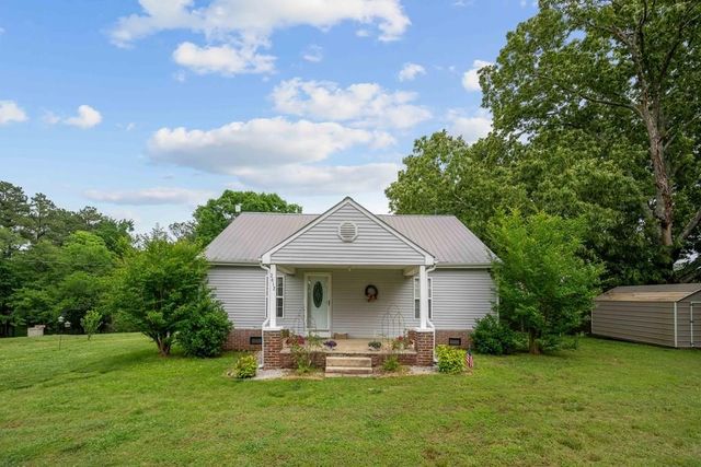 $268,900 | 2612 Strayleaf Road